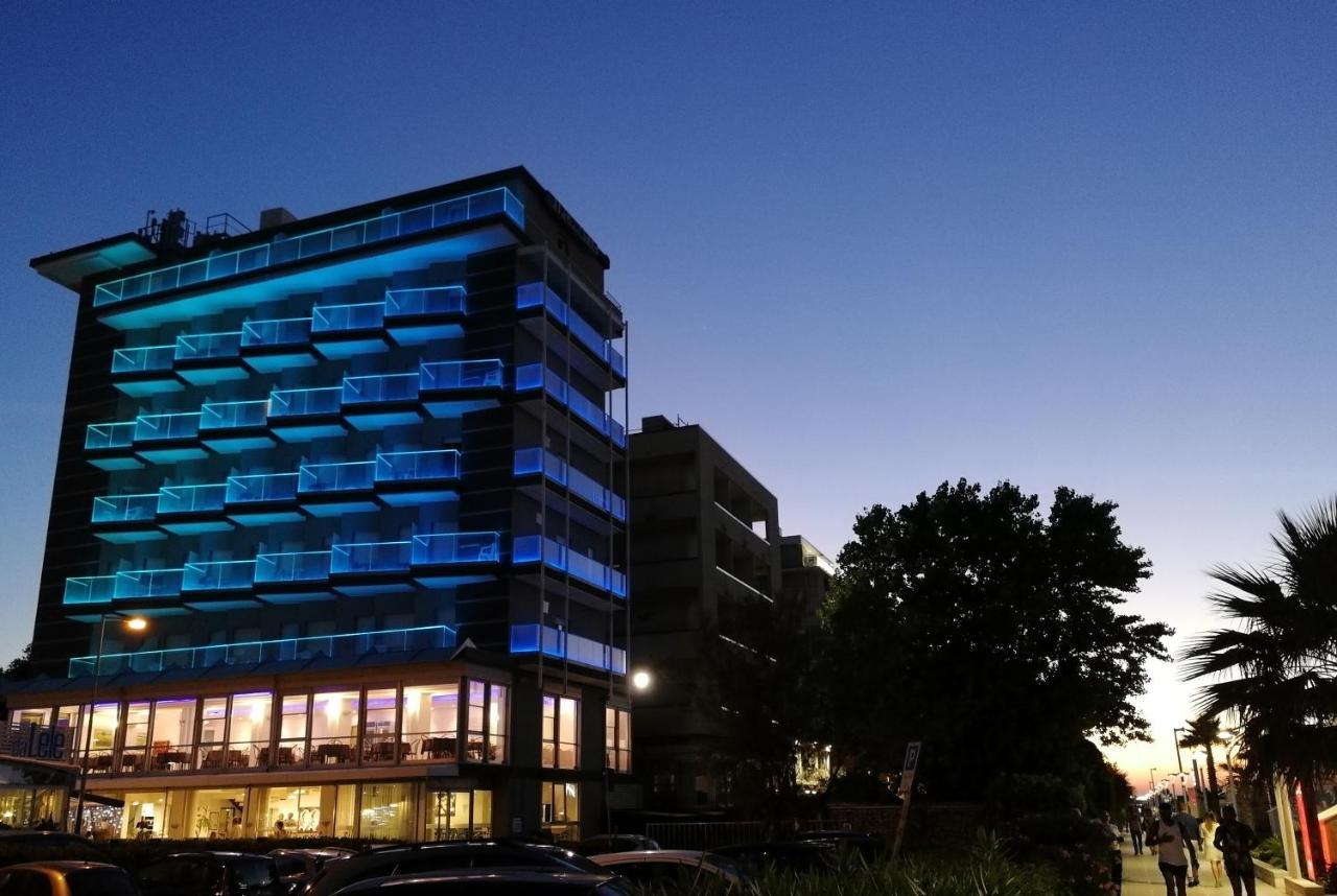Hotel Diplomatic ريتشوني المظهر الخارجي الصورة